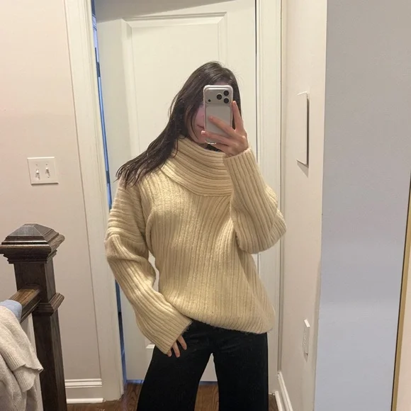 Cozy Cream Ribbed Turtleneck Sweater - Picture 2 of 5